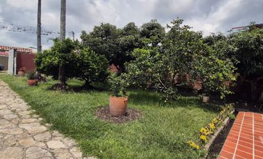 CASA CAMPESTRE CON PISCINA