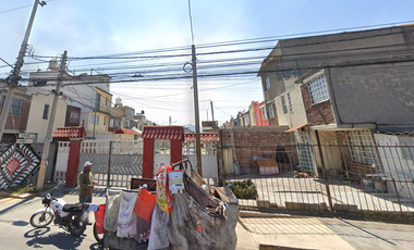 CASA DE RECUPERACIÓN BANCARIA EN CALLE COZUMEL, U.H SAN PABLO DE LAS SALINAS, TULTITLAN, EDO MEX. ¡NO SE ACEPTAN CRÉDITOS!