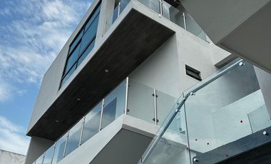 CASA EN VENTA RINCON DE LA MOTAÑA, SIERRA ALTA, MONTERREY NUEVO LEON