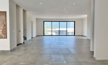 CASA EN VENTA RINCON DE LA MOTAÑA, SIERRA ALTA, MONTERREY NUEVO LEON