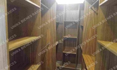 SE RENTA HERMOSA CASA RECIÉN REMODELADA PARA VIVIENDA O NEGOCIO, TOTALMENTE ACONDICIONADA, MUY ILUMINADA