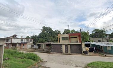 VENTA DE CASA EN LOS TULIPANES REFORMA CHIAPAS