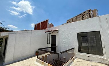 EDIFICIO PARA OFICINAS O DEPARTAMENTOS