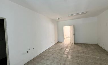EDIFICIO PARA OFICINAS O DEPARTAMENTOS