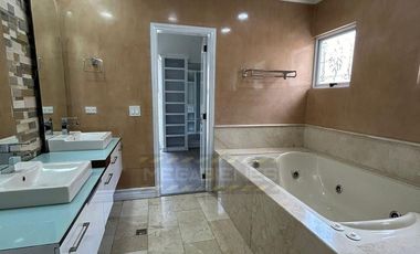 Casa de lujo Ideal para quienes buscan confort, privacidad y elegancia