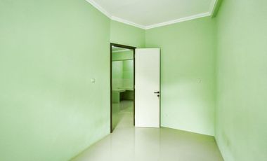 Rumah SHM 2 Lt Siap KPR 15 Mnt ke RSAU dr. M. Hassan Toto J-33985