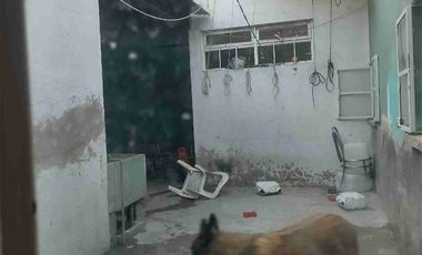 SE VENDE CASA ANTIGUA EN EL CENTRO DE AGUASCALIENTES.