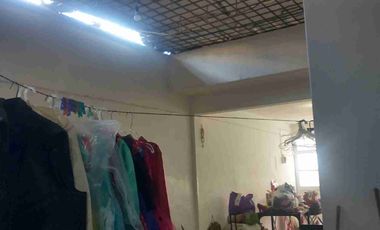 SE VENDE CASA ANTIGUA EN EL CENTRO DE AGUASCALIENTES.