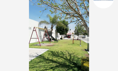 CASA EN VENTA SAN GERARDO COTO No.5205
