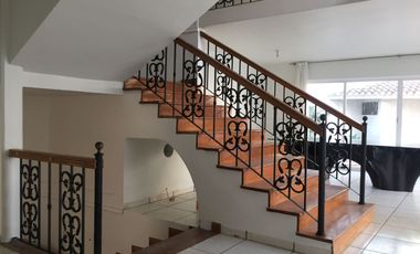 Casa en renta, Calle Primavera, Col. Atasta. Villahermosa Tabasco.