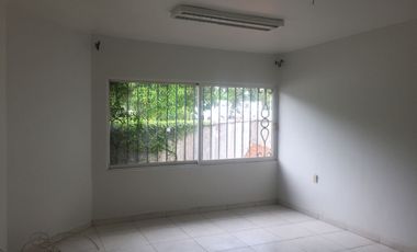 Casa en renta, Calle Primavera, Col. Atasta. Villahermosa Tabasco.
