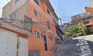 Edificio de plata bajay dos nives