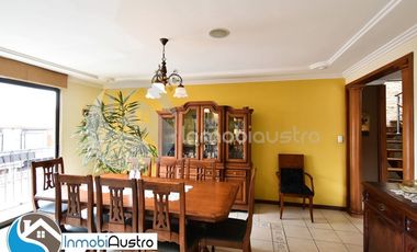 Yanuncay, Venta de Casa Rentera de Dos Apartamentos
