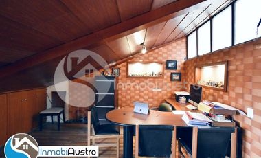 Yanuncay, Venta de Casa Rentera de Dos Apartamentos