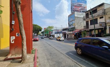 EDIFICIO EN VENTA, AV CENTRAL PONIENTE, TUXTLA GUTIERREZ, CHIAPAS