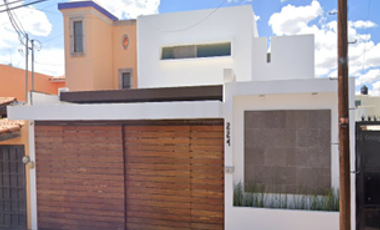 VENTA DE CASA EN AGUASCALIENTES