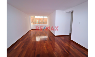 Venta De Departamento En Ate – Urbanización Alpamayo 2Do Piso