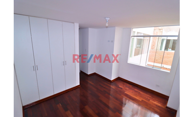 Venta De Departamento En Ate – Urbanización Alpamayo 2Do Piso