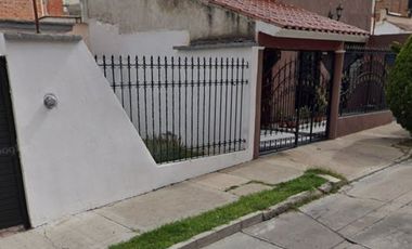 VENTA DE CASA EN AGUASCALIENTES - AGUASCALIENTES  - COLINAS DEL RIO