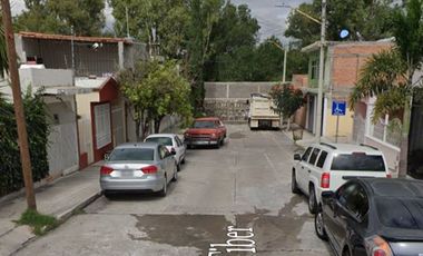 VENTA DE CASA EN AGUASCALIENTES - AGUASCALIENTES  - COLINAS DEL RIO