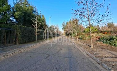 EXCELENTE TERRENO EN AGRADABLE ENTORNO CAMPESTRE CONSOLIDADO