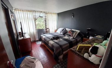 CASA EN VENTA GUADALAJARA CON MUCHO ESTACIONAMIENTO ALREDEDOR
