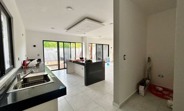 Casa residencial en renta en privada Aire Puro en San Ignacio progreso Yucatán
