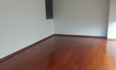 Alquilo Departamento 2 dormitorios Chacarilla Surco