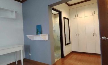 Preowned House and Lot in Villa Caseres in Sta Rosa Laguna -EGR