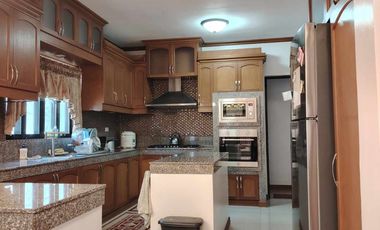 Preowned House and Lot in Villa Caseres in Sta Rosa Laguna -EGR