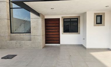 VENTA CASA NUEVA EN PRIVADA CON ACABADOR MODERNOS Y ESPACIOS AMPLIOS
