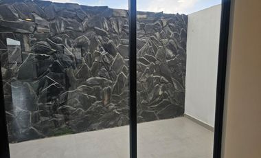 VENTA CASA NUEVA EN PRIVADA CON ACABADOR MODERNOS Y ESPACIOS AMPLIOS