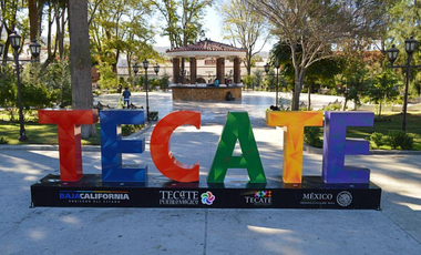 HERMOSA CASA EN TECATE MUY AMPLIA Y MUY CENTRICA