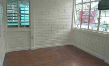 FO RENT HOUSE AND LOT