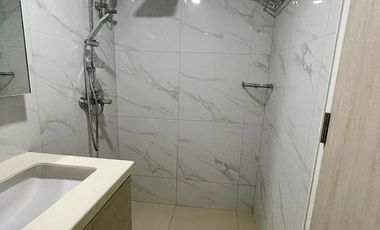 For Sale or Rent: 1BR Loft Seaview in Mandani Cebu