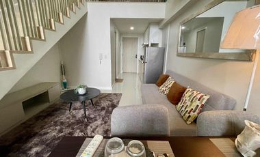 For Sale or Rent: 1BR Loft Seaview in Mandani Cebu