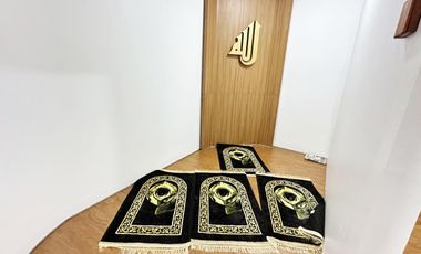 Disewakan Ruang kantor 5 orang at plaza bpjamsostek jakarta selatan