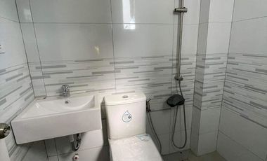 Townhouse for rent with 4 bedrooms in Angeles City Pampanga