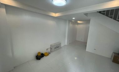 Townhouse for rent with 4 bedrooms in Angeles City Pampanga