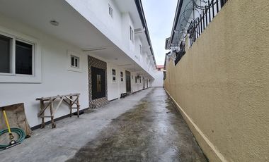 Two Storey Apartment for rent with 5 bedrooms and pool near Korean Town