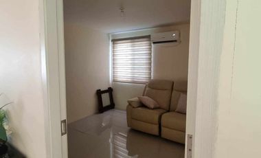MODERN RENAISSANCE HOUSE DESIGN WITH 4 BEDROOMS FOR RENT NEAR CLARK ANGELES CITY