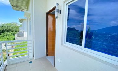 𝟰-𝗕𝗲𝗱𝗿𝗼𝗼𝗺 𝗛ouse for sale 𝘄𝗶𝘁𝗵 𝗖𝗼𝗼𝗹 𝗖𝗹𝗶𝗺𝗮𝘁𝗲 & 𝗠𝗼𝘂𝗻𝘁𝗮𝗶𝗻 𝗩𝗶𝗲𝘄𝘀 𝗶𝗻 𝗧𝗮𝗻𝗮𝘂𝗮𝗻, 𝗕𝗮𝘁𝗮𝗻𝗴𝗮𝘀