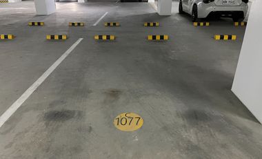 [Pasalo Rush Sale]The Atherton 2BR with parking, Parañaque City