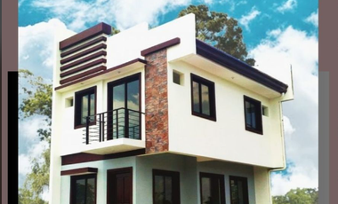 2 Storey 3 Bedroom Preselling House and Lot in Viente Reales Valenzuela City-JV2