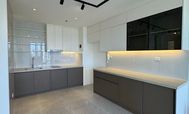 For Sale - Brand New 2 Bedroom Condo in Baron Tower (corner unit)