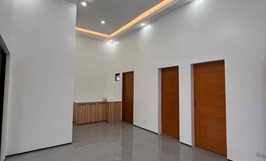 FOR SALE 2-BR  HOUSE AND LOT IN OROLAND BACOLOD CITY