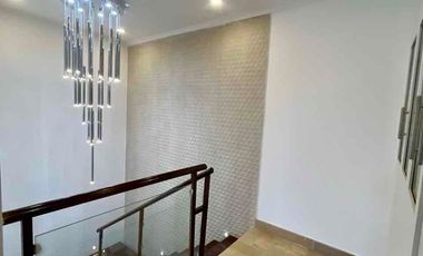 PUERTO AZUL-VÍA A LA COSTA KM9, Alquilo casa 4 dormitorios $1300.