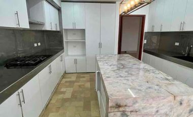 PUERTO AZUL-VÍA A LA COSTA KM9, Alquilo casa 4 dormitorios $1300.