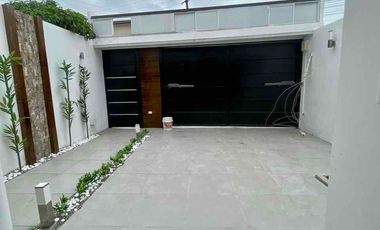 PUERTO AZUL-VÍA A LA COSTA KM9, Alquilo casa 4 dormitorios $1300.