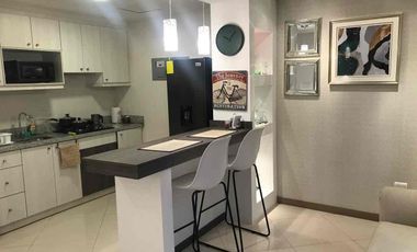 CENTRO EMPRESARIAL COLÓN-NORTE DE GUAYQUIL, Alquilo Suite totalmente amoblada 1 dormitorio $850.